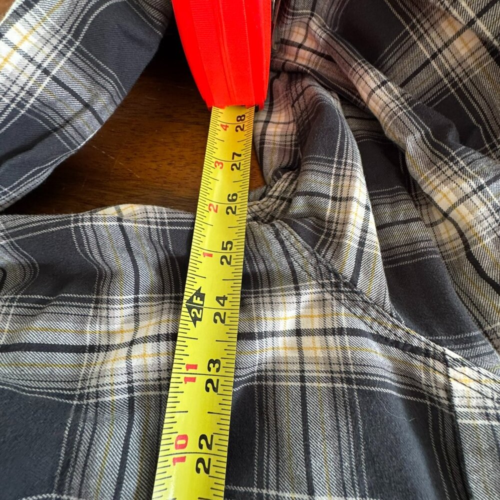 Carhartt 2XL Flannel Shirt - Picture 11 of 11
